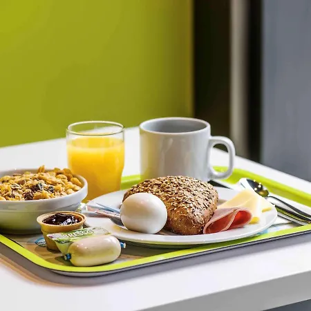 ホテル Ibis Budget Des Vosges サン＝ディエ＝デ＝ヴォージュ